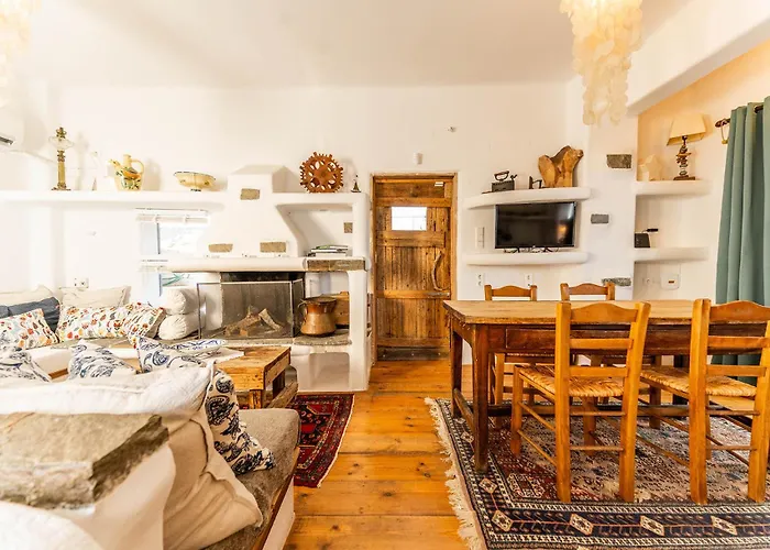 Maison De Yaya At Heraion Lagoon 路特奇