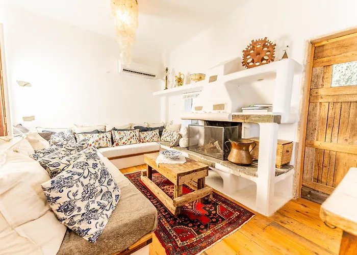 Maison De Yaya At Heraion Lagoon *